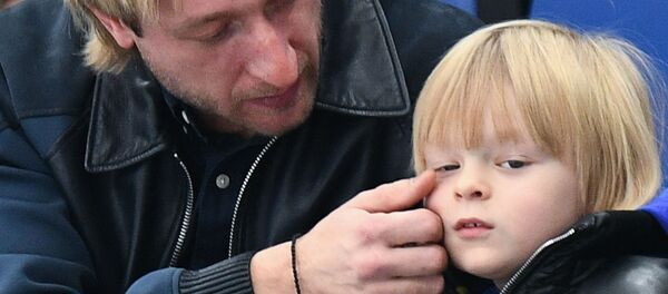 「可愛そうな子」　日本のＴＶ視聴者がプルシェンコジュニアに同情 - Sputnik 日本