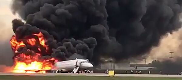 「スーパージェット」の製造会社、シェレメチヴォ空港での事故の調査に参加へ 「スーパージェット」の製造会社、シェレメチヴォ空港での事故の調査に参加へ - Sputnik 日本