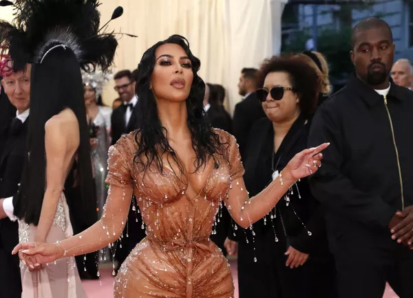 リアリティ番組のスター一家、キンバリー・カーダシアン・ウェストとカニエ・ウェスト。米ニューヨークで開催のMET Gala 2019に出席 リアリティ番組のスター一家、キンバリー・カーダシアン・ウェストとカニエ・ウェスト。米ニューヨークで開催のMET Gala 2019に出席 - Sputnik 日本