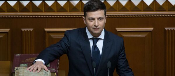 ウクライナ新大統領、就任後すぐに議会を解散 ウクライナ新大統領、就任後すぐに議会を解散 - Sputnik 日本