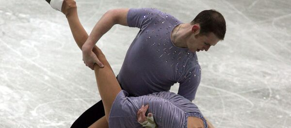 Американские фигуристы Джон Кафлин и Бриджит Намиотка. Архивное фото Американские фигуристы Джон Кафлин и Бриджит Намиотка. Архивное фото - Sputnik 日本