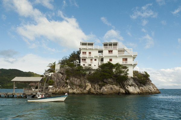私有地の島にあるホテル「ダンバーロック」　ホンジュラス - Sputnik 日本