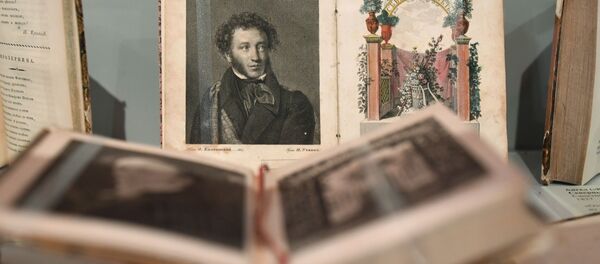 ロシア人に読書愛でアンケート 何冊くらい? ジャンルは? 世論調査 ロシア人に読書愛でアンケート 何冊くらい? ジャンルは? 世論調査 - Sputnik 日本