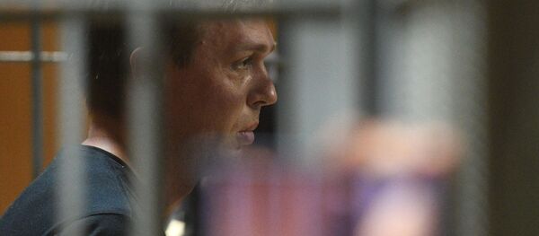 記者稼業は次第に危険に? ロシア人記者麻薬販売の嫌疑で逮捕に国内世論が騒然 記者稼業は次第に危険に? ロシア人記者麻薬販売の嫌疑で逮捕に国内世論が騒然 - Sputnik 日本