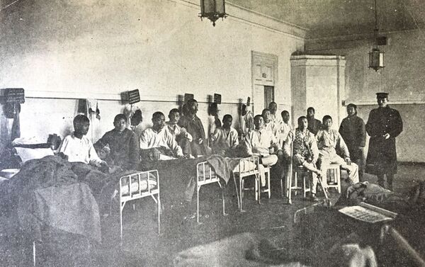 メドベージ村の連隊病院に収容された日本人捕虜 - Sputnik 日本