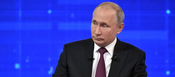プーチン大統領、国民の疑問に答えて17年 プーチン大統領、国民の疑問に答えて17年 - Sputnik 日本