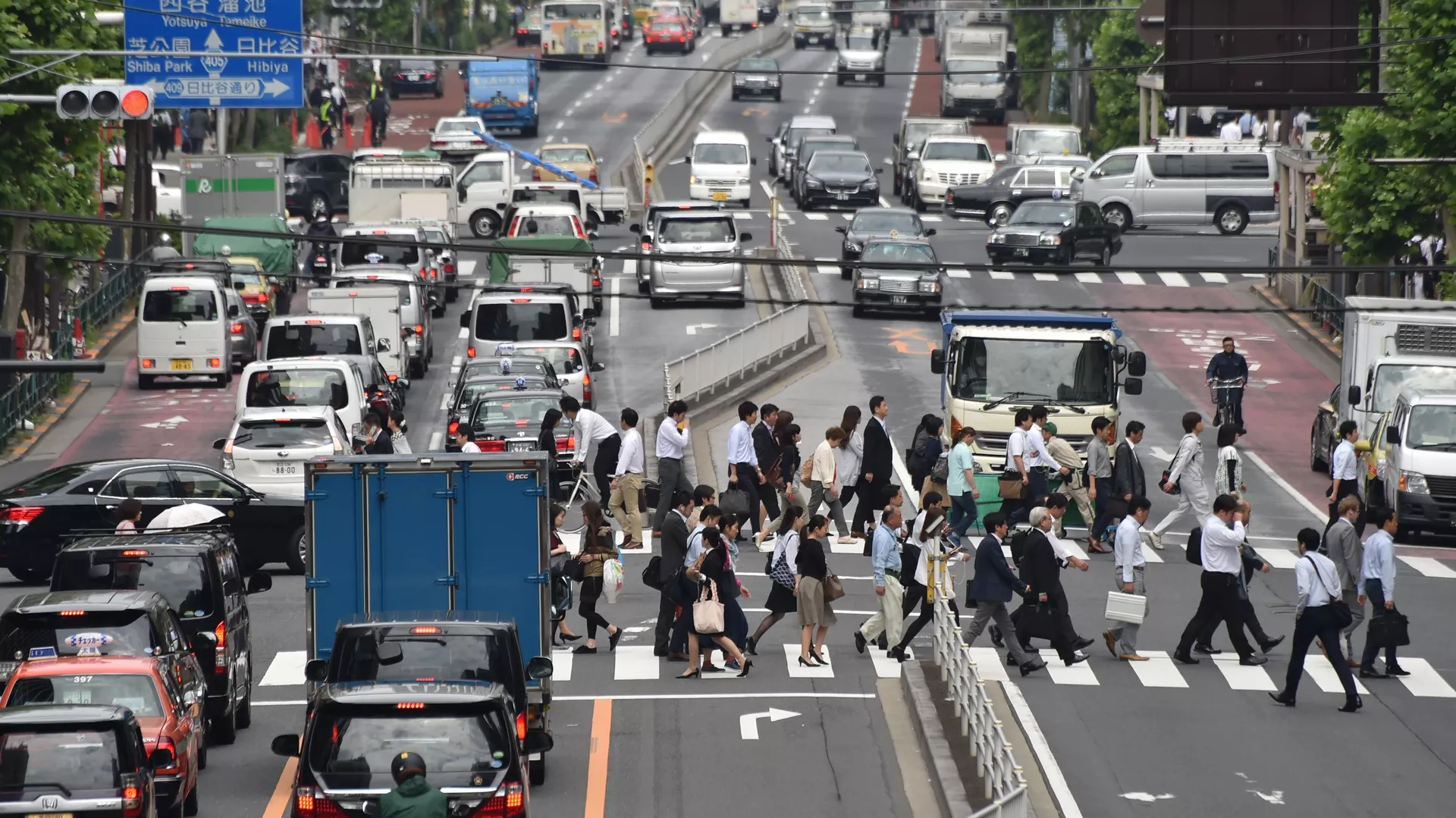 東京