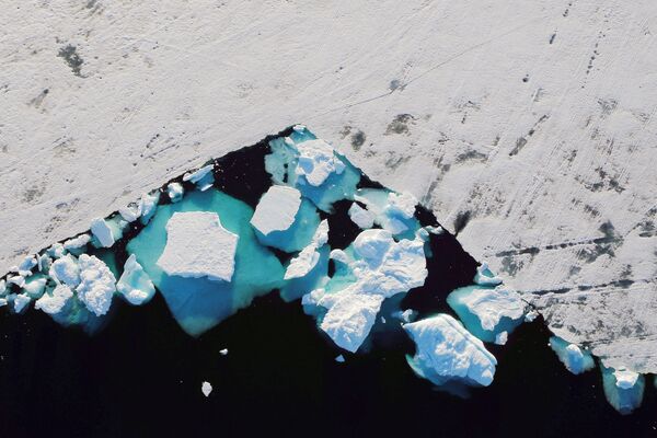 フィヨルドの氷山　グリーンランド、ラシーラク市近郊 - Sputnik 日本