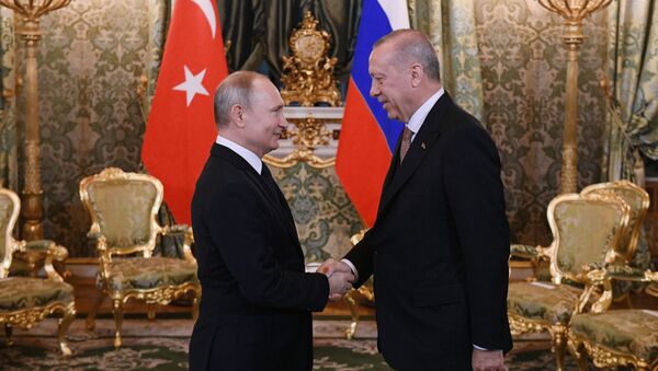 Президент РФ Владимир Путин и президент Турции Реджеп Тайип Эрдоган во время встречи - Sputnik 日本