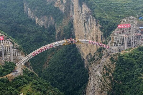 中国の雲南省、貴州省、四川省を結ぶ橋の建設 - Sputnik 日本