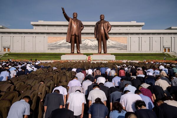 金日成主席死去から25年で黙祷。北朝鮮 - Sputnik 日本