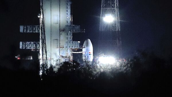 インドの月探査機、地球の軌道から出て月へ向かう - Sputnik 日本
