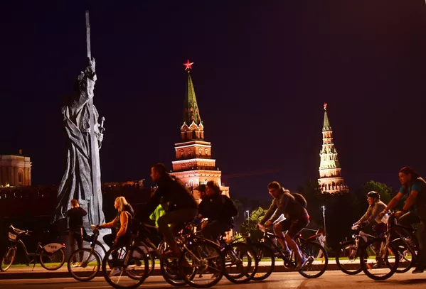 夜間の自転車フェスティバル、モスクワ 夜間の自転車フェスティバル、モスクワ - Sputnik 日本