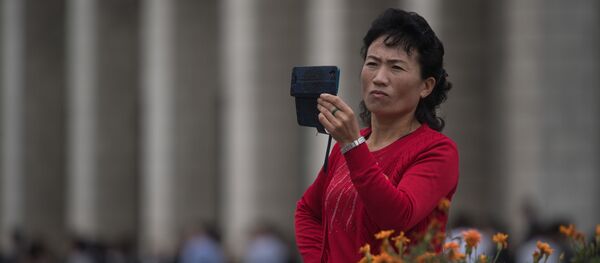 ファーウェイ、北朝鮮の携帯電話ネットワーク構築を秘密裏に支援 ファーウェイ、北朝鮮の携帯電話ネットワーク構築を秘密裏に支援 - Sputnik 日本