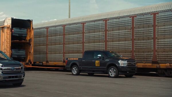 フォードの電気自動車ピックアップトラックが、４５４トンの列車を牽引 - Sputnik 日本