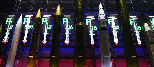 全ての核保有国が参加する中距離核戦力に関する新たな条約：その実現性はいかに？ - Sputnik 日本