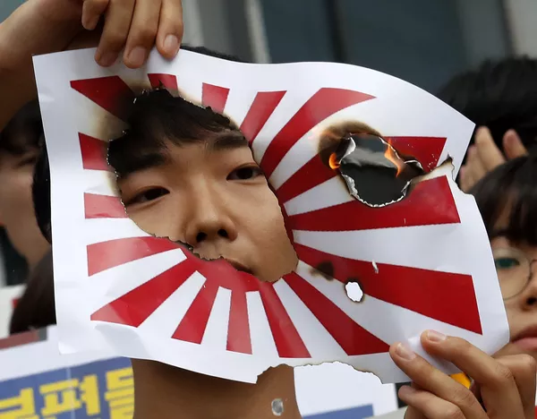メイ首相退陣、山火事、デモ、貿易戦争…2019年の出来事で記憶に残っているのは? メイ首相退陣、山火事、デモ、貿易戦争…2019年の出来事で記憶に残っているのは? - Sputnik 日本