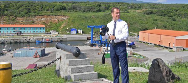 メドベージェフ首相　イトゥルップ訪問に日本が抗議　露政府は憂慮しない - Sputnik 日本