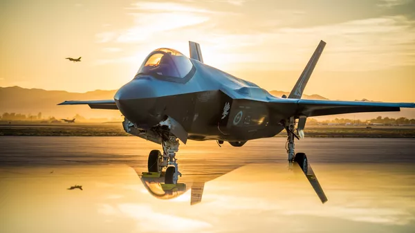 F35A - Sputnik 日本