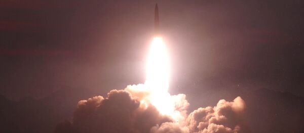 北朝鮮で実験中のミサイル発射 - Sputnik 日本