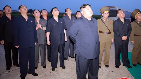 ミサイル発射時の金正恩・労働党委員長