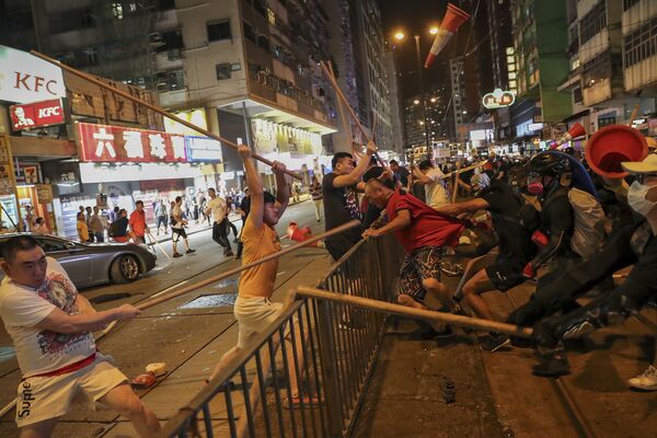 香港の大規模抗議行動での衝突 - Sputnik 日本