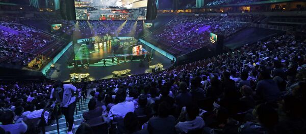 Болельщики на международном чемпионате по Dota 2 в Сиэтле, штат Вашингтон, США. Архивное фото Болельщики на международном чемпионате по Dota 2 в Сиэтле, штат Вашингтон, США. Архивное фото - Sputnik 日本