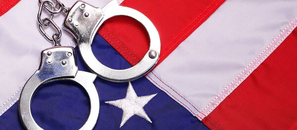 米裁判所　クリントン氏のメールハッキング犯に4年の懲役刑 - Sputnik 日本