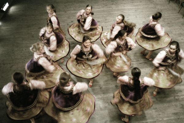 「カリンカ、マリンカ」 世界中で有名なロシアのあの歌の歴史 「カリンカ、マリンカ」 世界中で有名なロシアのあの歌の歴史 - Sputnik 日本