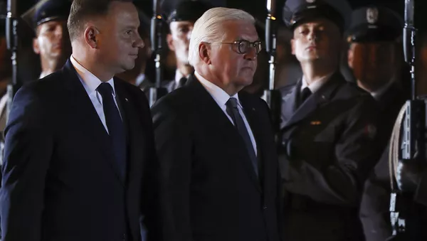 ドイツのフランク＝ヴァルター・シュタインマイアー大統領とポーランドのアンジェイ・セバスティアン・ドゥダ大統領