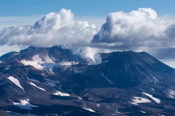 カムチャツカに3つの火山をまたぐ高級観光リゾートが開発へ 東方経済フォーラム カムチャツカに3つの火山をまたぐ高級観光リゾートが開発へ 東方経済フォーラム - Sputnik 日本
