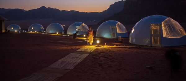 グランピング - Sputnik 日本