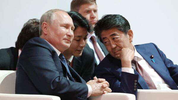 安倍首相とプーチン大統領（東方経済フォーラム） - Sputnik 日本