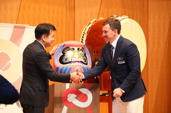 ラグビーロシア代表チームの歓迎式　子どもの国歌斉唱、オープンで友好的な雰囲気  - Sputnik 日本