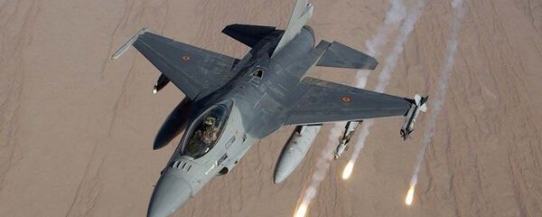 戦闘機F16 戦闘機F16 - Sputnik 日本