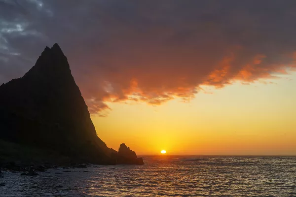 ウループ島の夕焼け ウループ島の夕焼け - Sputnik 日本