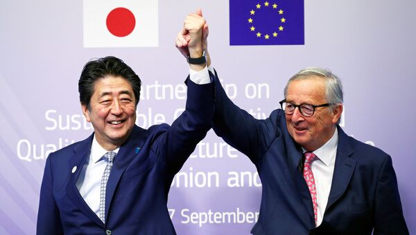 安倍晋三首相とＥＵのユンケル欧州委員長 - Sputnik 日本