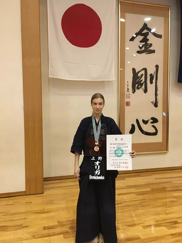 文武両道!美しきロシアの剣道家オリガさん、日本語弁論大会で全国優勝 文武両道!美しきロシアの剣道家オリガさん、日本語弁論大会で全国優勝