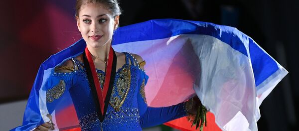 アリョーナ・コストルナヤ選手 ジュニアGPファイナル・女子シングルで金メダル獲得 バンクーバー アリョーナ・コストルナヤ選手 ジュニアGPファイナル・女子シングルで金メダル獲得 バンクーバー - Sputnik 日本