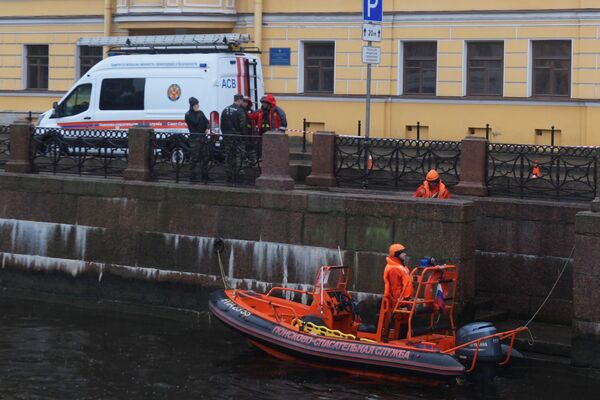 サンクトペテルブルク大学の著名な准教授が女性殺害 切断した腕を川に遺棄 サンクトペテルブルク大学の著名な准教授が女性殺害 切断した腕を川に遺棄 - Sputnik 日本