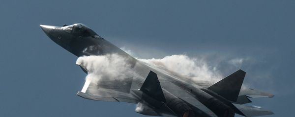 Su-57 - Sputnik 日本