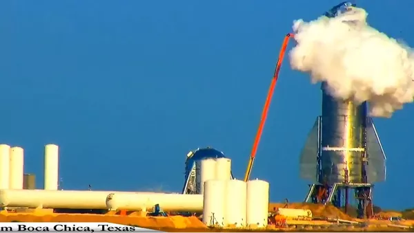 イーロン・マスク氏の宇宙船「スターシップ」、テスト中に爆発 - Sputnik 日本