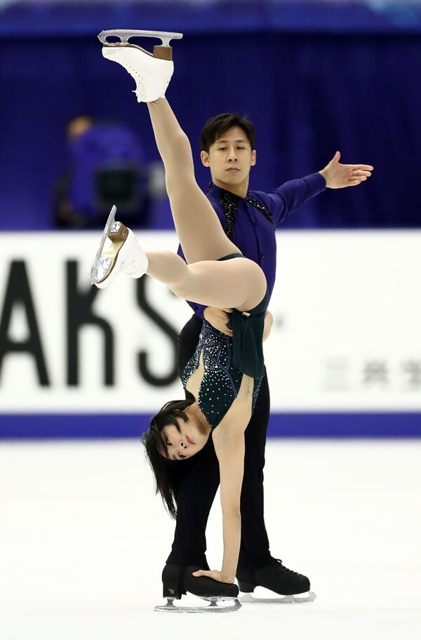 フィギュアスケートNHK杯　ペアスケーティング優勝は中国の隋文静と韓聰ペア【写真・動画】 - Sputnik 日本