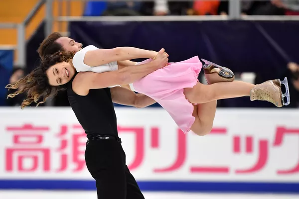 第5戦ロステレコム杯 ポーランド代表のナタリア・カリシェク選手とマクシム・スポディレフ選手 アイスダンスFP 第5戦ロステレコム杯 ポーランド代表のナタリア・カリシェク選手とマクシム・スポディレフ選手 アイスダンスFP - Sputnik 日本