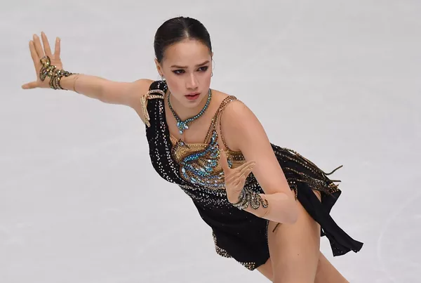 グランプリファイナル ロシア代表のアリーナ・ザギトワ選手 女子シングルFP グランプリファイナル ロシア代表のアリーナ・ザギトワ選手 女子シングルFP - Sputnik 日本
