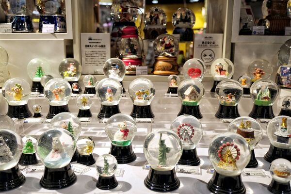 クリスマス用のプレゼントが並ぶ東京の店舗 - Sputnik 日本