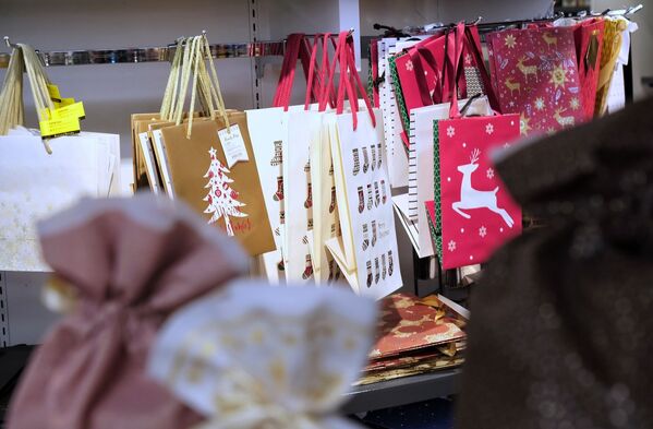 ギフト包装された商品、東京の店舗 - Sputnik 日本