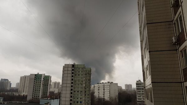 モスクワ南部で大火災 - Sputnik 日本