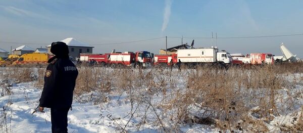 95人搭乗のベック航空機墜落 カザフスタン南部アルマティ離陸後 95人搭乗のベック航空機墜落 カザフスタン南部アルマティ離陸後 - Sputnik 日本