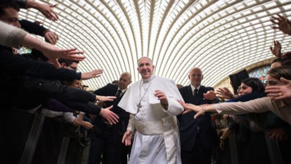 Папа римский Франциск прибыл в Кассано-алло-Йонио на юге Италии - Sputnik 日本